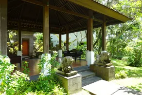 Bumi Kinar Heritage - Reception