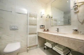 Admiral Grand Hotel - Badezimmer
