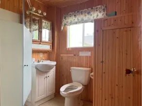 Pine Cottages - Badrum