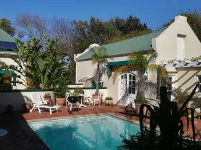 Newlands Guest House - Pool