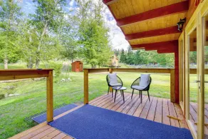 On Hobby Farm: Whidbey Island Tiny Home - Interiør
