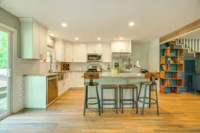 Walk to Putnam Lake: Updated Home w/ Deck - Interior
