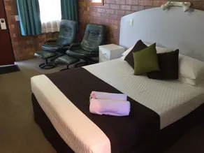 Miles Outback Motel - Zimmer