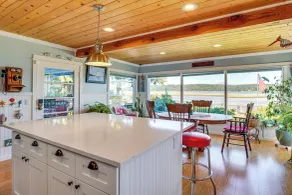 Across Water From Belfair SP: Hood Canal Cottage! - Innenbereich