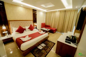Abhilashi Residency & Spa - Centrally Heated & Air Cooled - Zimmer
