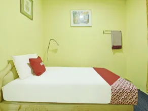 OYO 90535 Wakaf Bharu Inn - Habitación