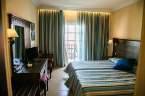 Anais Bay Hotel - Room