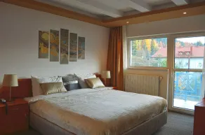 Alimar - Room