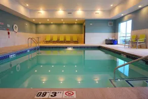 Holiday Inn Express & Suites Omaha - Millard Area by IHG - Basseng