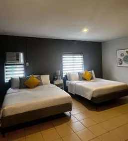 Emerald Manor Hotel - Chambre
