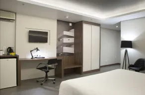 Master Porto Alegre Hotel - Av Carlos Gomes, Próximo ao Consulado Americano - Room