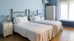 HOTEL NOVELLA - Rom