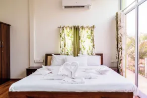 The Riverine Stays by Igatpuri - Room