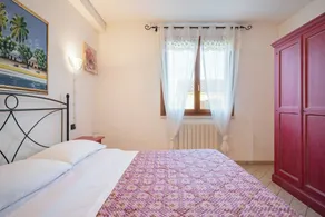 Follonica Apartments - Pool & Relax - Room
