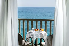 Kenta Beach Hotel - Vue de la chambre