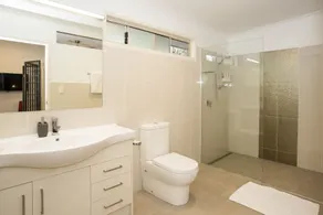 Mt Cotton Retreat - Bathroom