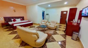 Newton Park Hotels Annex - Habitación