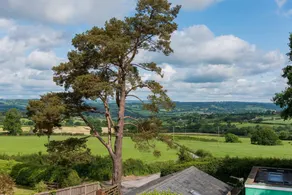Cosy Snug Room with En-Suite - Near Lyme Regis - Private Balcony with Sunset Views - Free Parking & WiFi - Tea Room opposite serving local produce - Utsikt från rummet