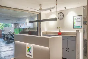 Treebo Premium Lalitha, RK Beach - Rezeption