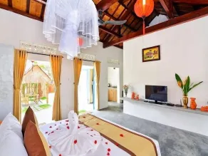 Local Beach Homestay - Room