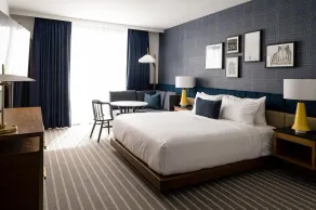 Cambria Hotel Boston Somerville - Room