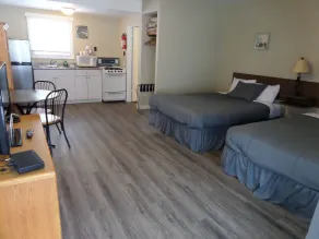 Ray Lyn Motel - Chambre