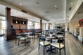 Holiday Inn & Suites Peoria At Grand Prairie by IHG - Restaurant