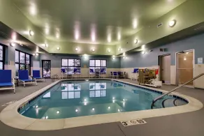 Holiday Inn Express Hotel & Suites Morris by IHG - Piscina