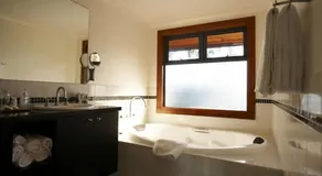 Lazy River Boutique Bed & Breakfast - Room