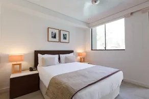 Sea Temple Palm Cove 2 Bedroom Luxury Apartment - Room