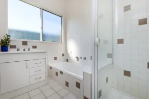 Julieanne - Salle de bain