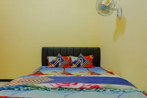 SPOT ON 1976 Hamana Beach Inn - Room