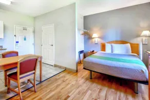 Oyo Townhouse Sulphur,LA Extended Stay I-10 - Chambre