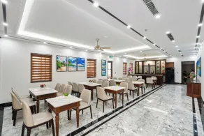The Enchanted Ha Long Hotel - Bai Chay Beach - Restaurant