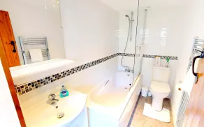 CROYDE WONKY COTTAGE 1 Bedroom - Baño