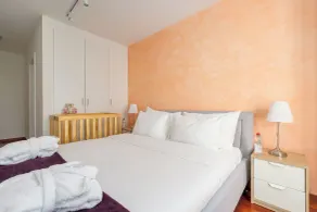 Montreux Grand Rue Apartments - Habitación