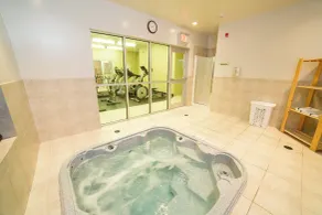 Holiday Inn Express & Suites Drayton Valley by IHG - Basseng