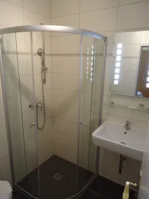 Hotel Ottersleben - Bathroom