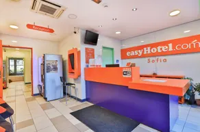 easyHotel Sofia - Reception