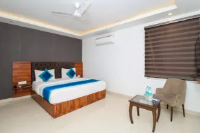 Hotel Vertu IGI Delhi Airport By OPO - FREE Airport Pick Up Or Drop - Camera