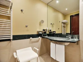 Crowne Plaza Milan - Malpensa Airport by IHG - Bathroom