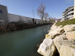 Blue Riverside Apartments - Piscina