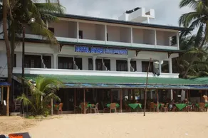 Ritas Hotel - Image 1