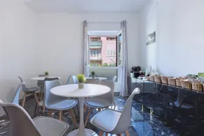 Hesa House - Camera
