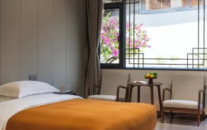 The Naxi Hereditary Courtyard - Chinese Nature's Design Retreat - Talor Made Tours & Free Pick-up from Airport or RS more than 3 Nights - Utsikt från rummet
