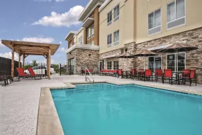La Quinta by Wyndham San Antonio by Frost Bank Center - Pool