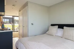 Riverside Exclusive Retreat - Room