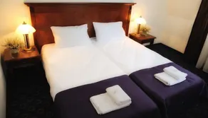 Pałac w Rymaniu - Room