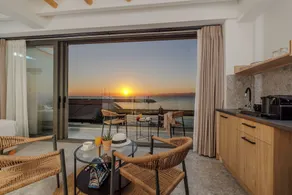 Soho SeaFront Suites - Room