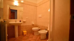 Villa Etruria Guest House - Badeværelse